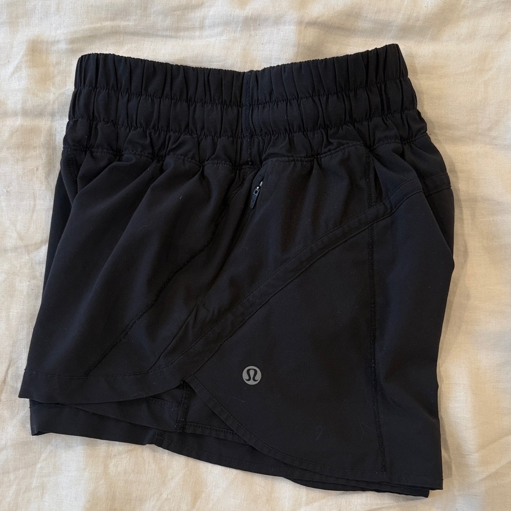 Lululemon Athletica Hotty hot high rise lined shorts 4” size 0 color black - Picture 2 of 4